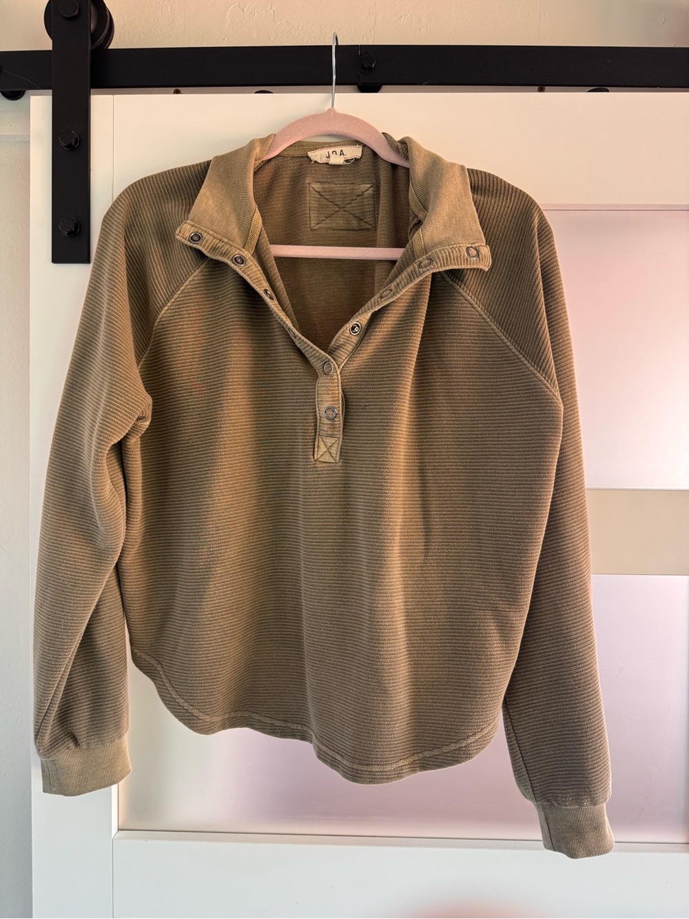 Casual Tan Ribbed Snap-Front Pullover Sweater